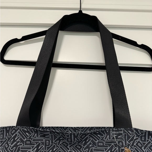 VS PINK Black Bag - Picture 5 of 8